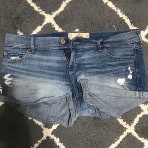 Hollister Light Wash Denim Shorts Size 15